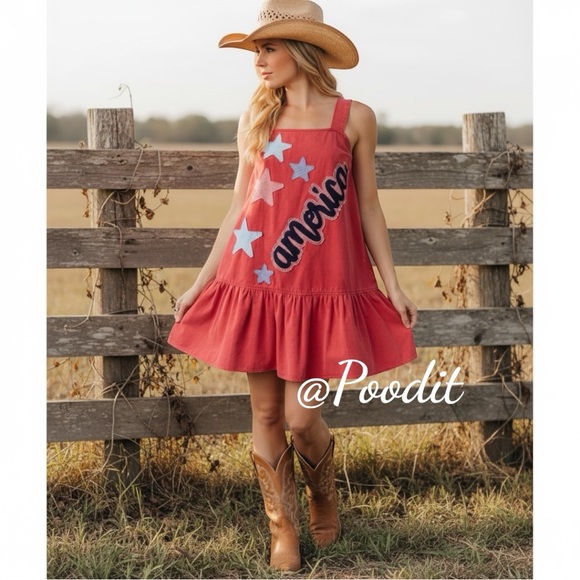 Peach Love California Dresses & Skirts - PEACH LOVE CALIFORNIA America patriotic washed red denim dress S M L